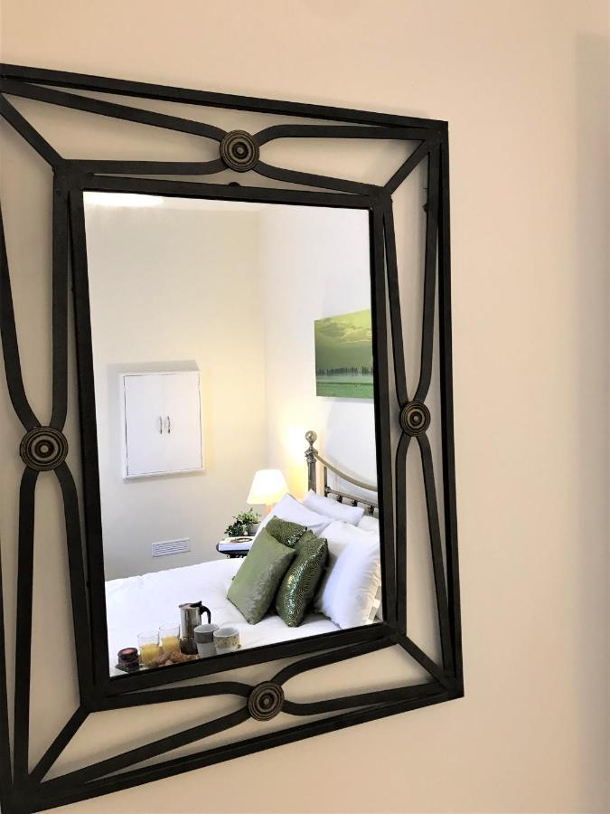 Welcoming Spacious 2-Bedroom House In St Helens St Helens  Bagian luar foto